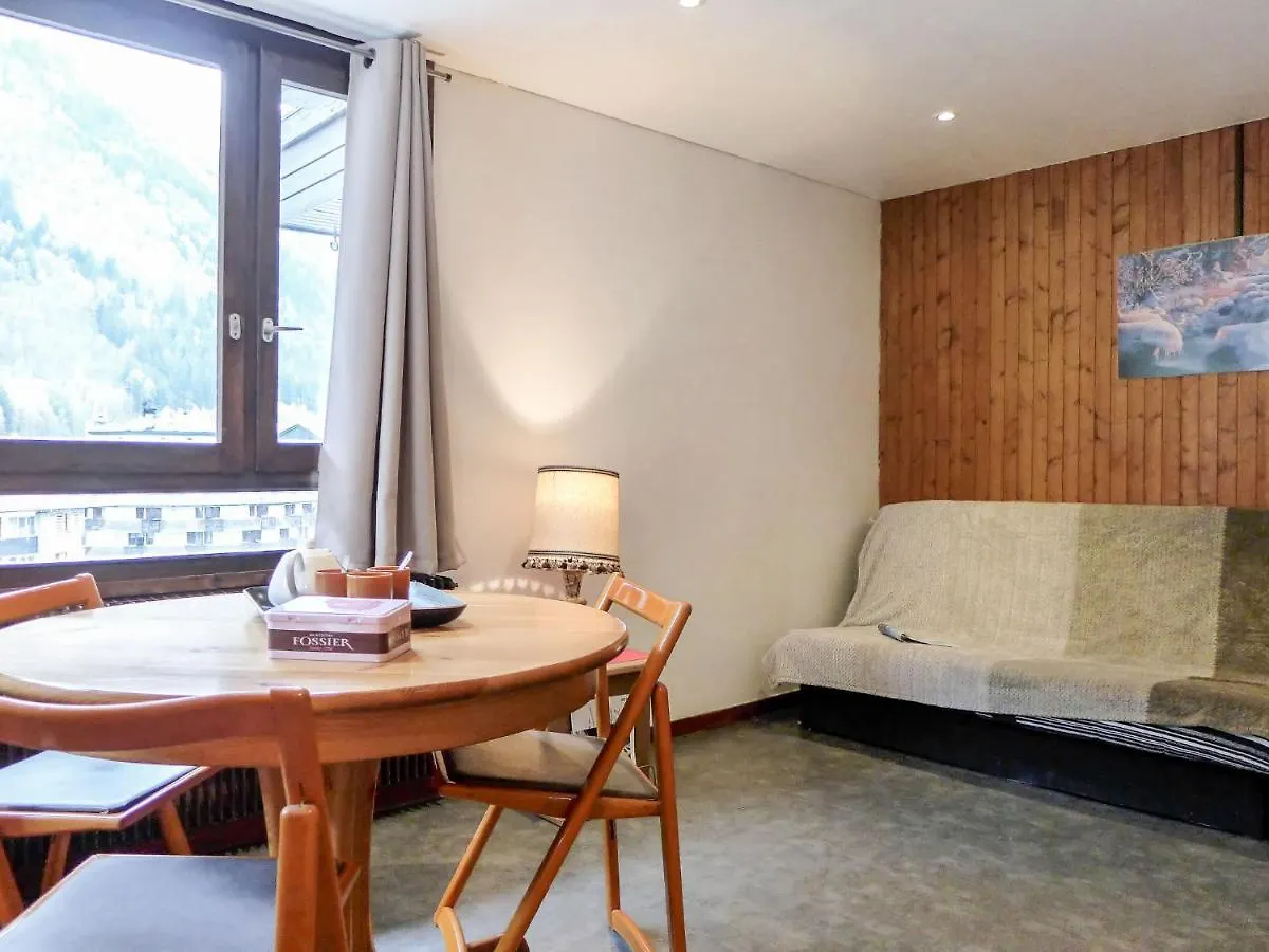 Apartment L'Aiguille Du Midi-2 By Interhome Chamonix