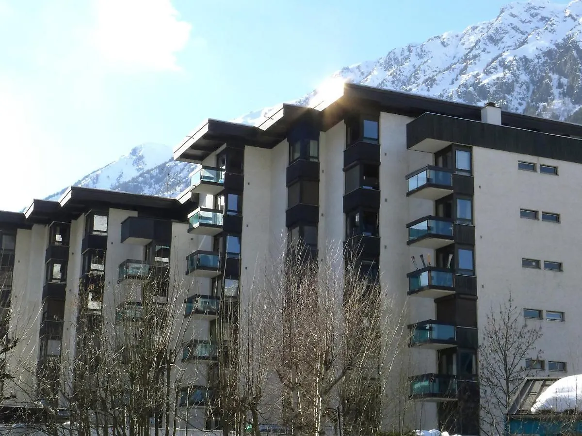 Apartment L'Aiguille Du Midi-2 By Interhome Chamonix