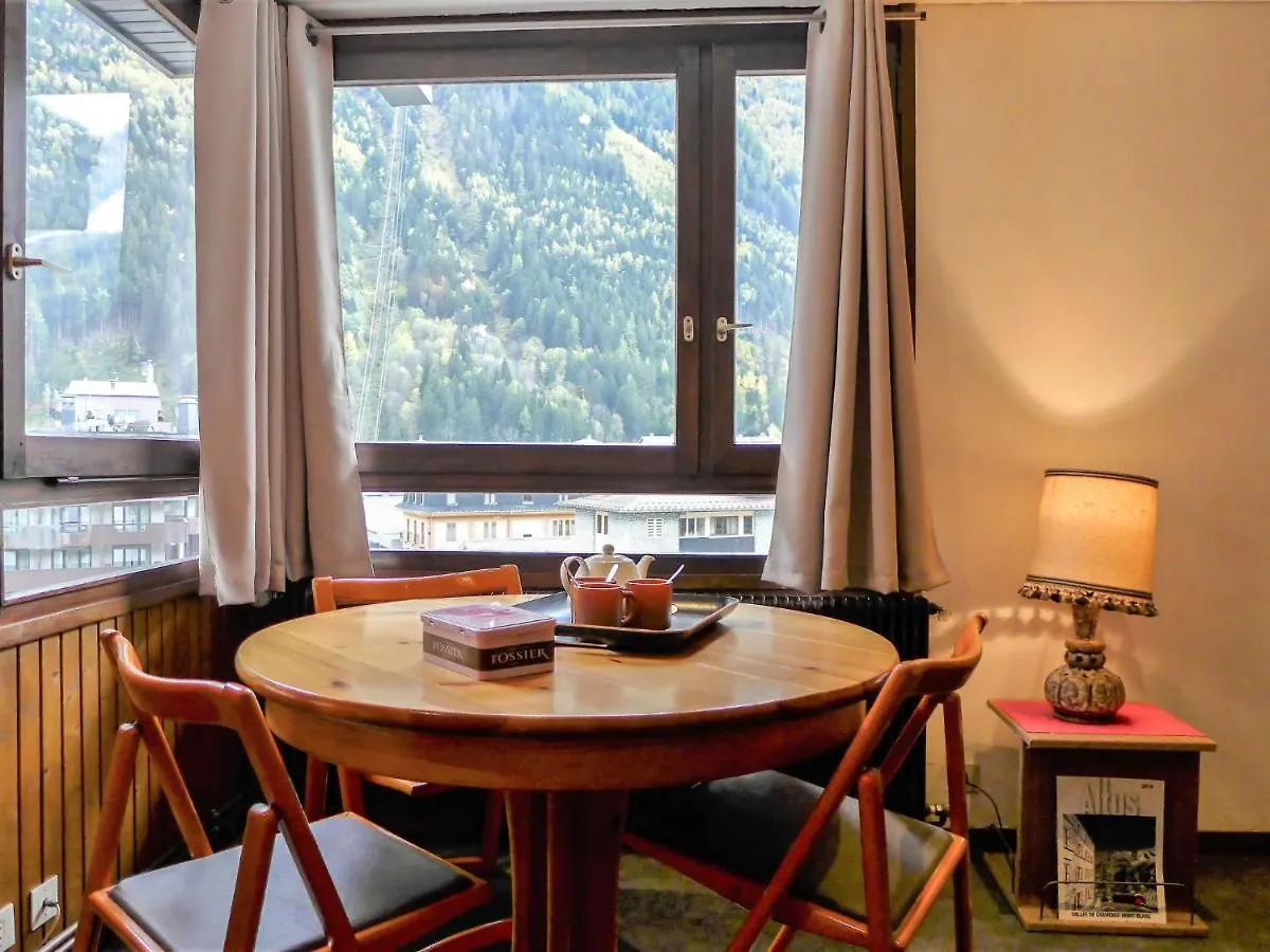 Apartment L'Aiguille Du Midi-2 By Interhome Chamonix France