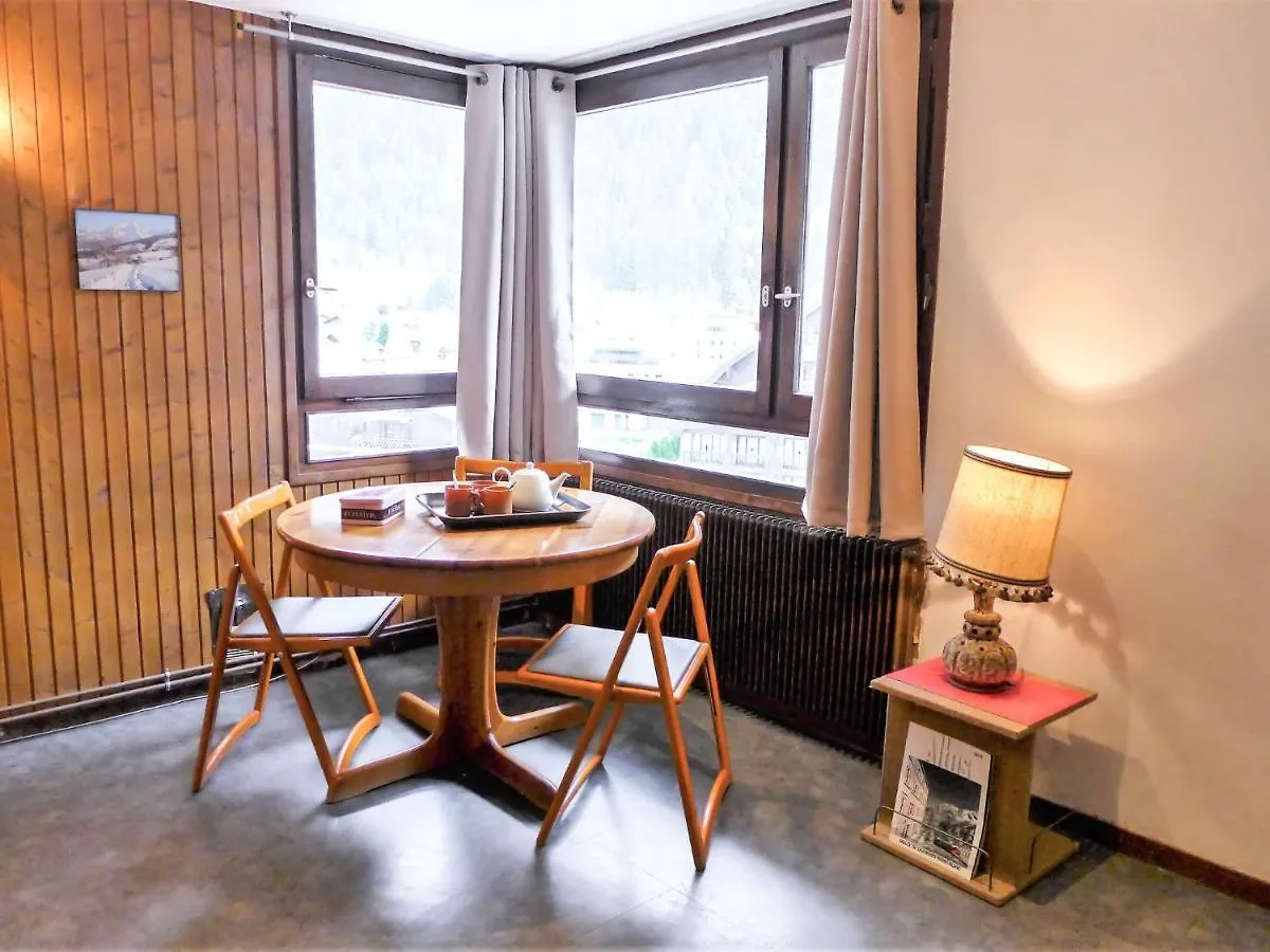 Apartment L'Aiguille Du Midi-2 By Interhome Chamonix